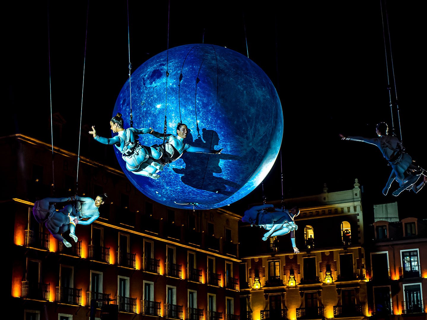 Teatro de calle. Aerial Strada 4