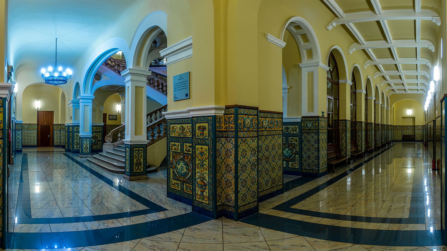 Universidad de Valladolid. Claustro